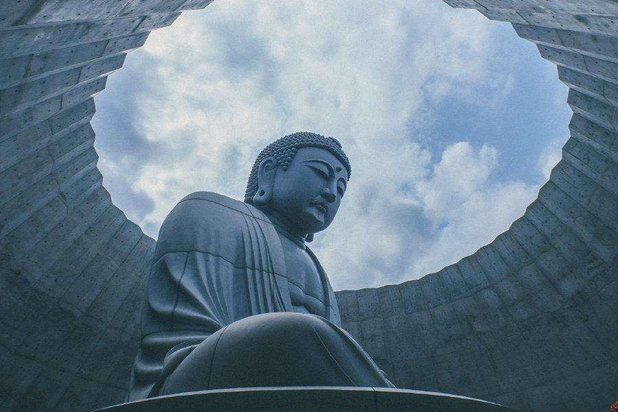 神之墓地3.0.2,中文标题**： 神之墓地3.0.2：奇幻冒险之旅